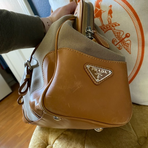 PRADA Vitello Daino Trimmed Canapa Logo Frame Bag - Picture 10 of 17